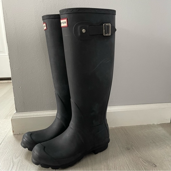 Hunter Rubber tall Rain Boots size 5 - Picture 1 of 15